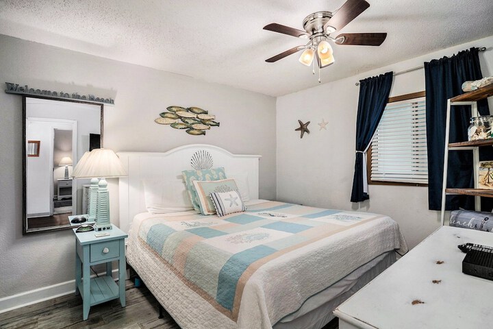 0602 Waters Edge Resort Studio Bedroom Condo by RedAwning