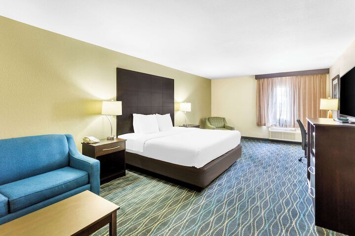 Best Western Oglesby Inn