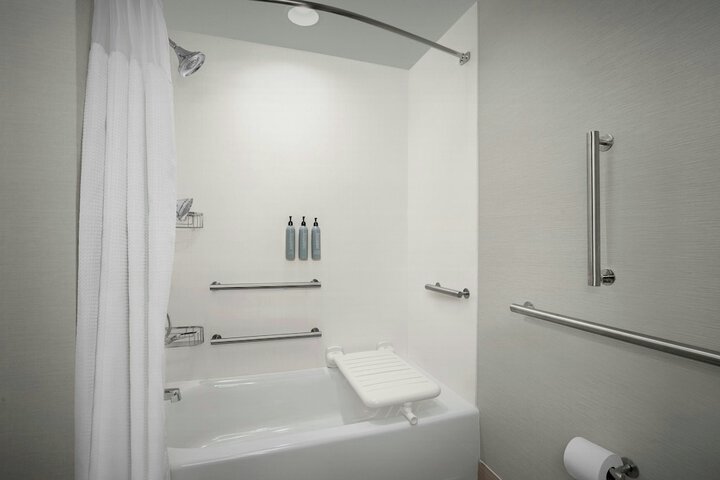 Courtyard by Marriott Atlanta Kennesaw