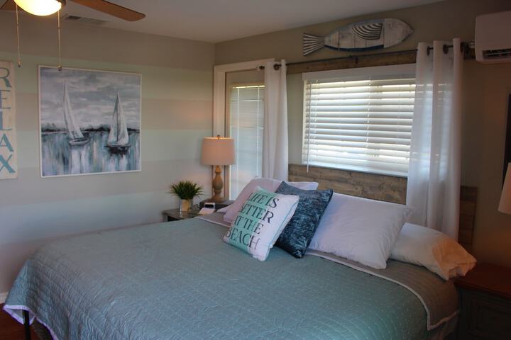 Latitude 26 Waterfront Boutique Resort - Bonita Springs