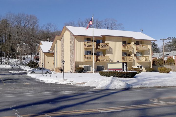 Hotel 7 of 36