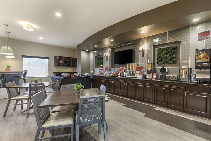 Best Western Plus Duncanville / Dallas