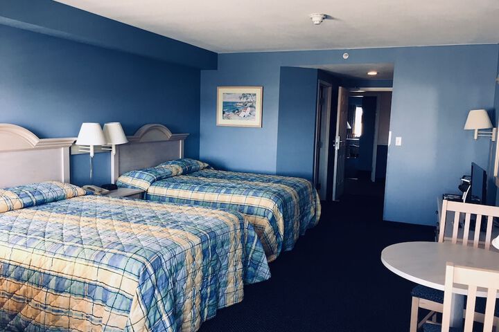 Room 18 of 33