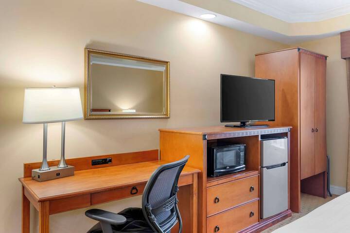 Room 20 of 34