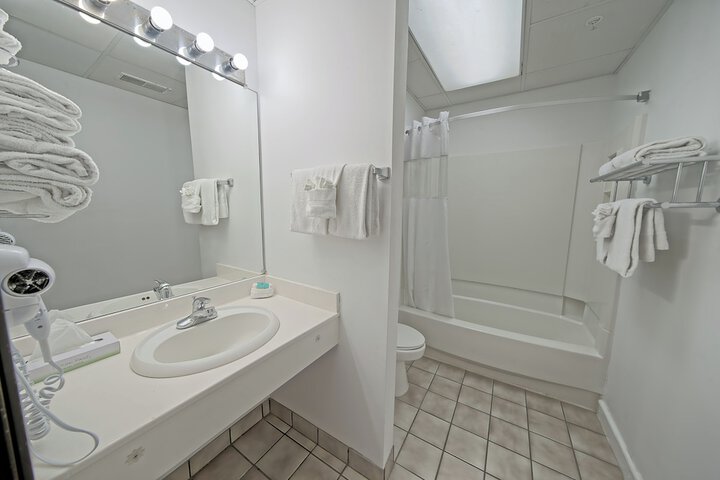 All Season Suites