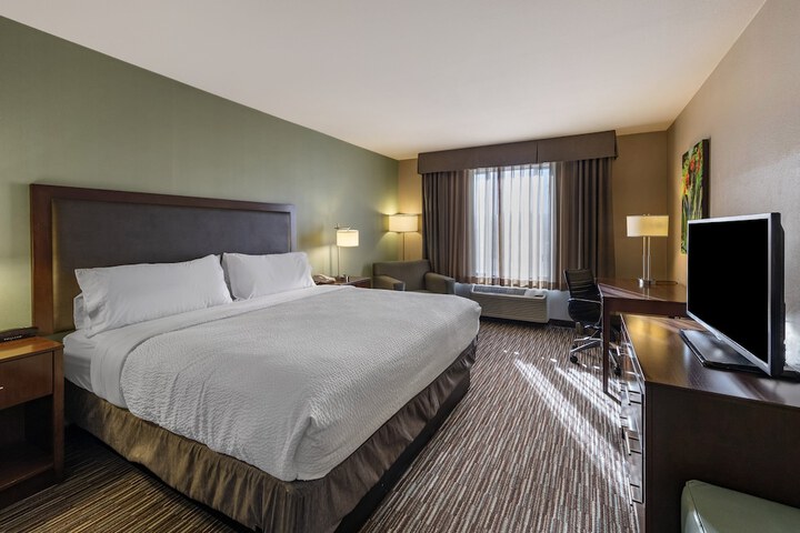 Holiday Inn Express & Suites Indio - Coachella Valley by IHG