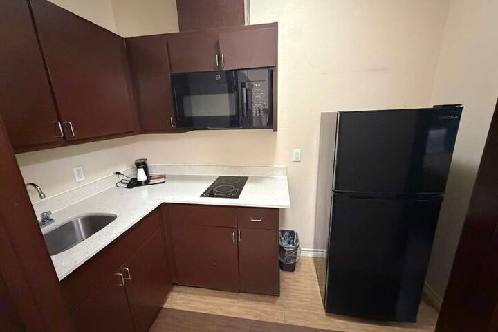 Scottish Inns & Suites Bay City TX