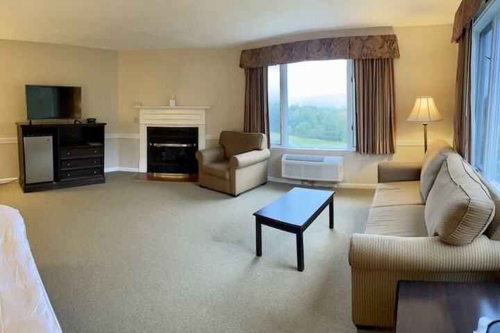 Room 25 of 55