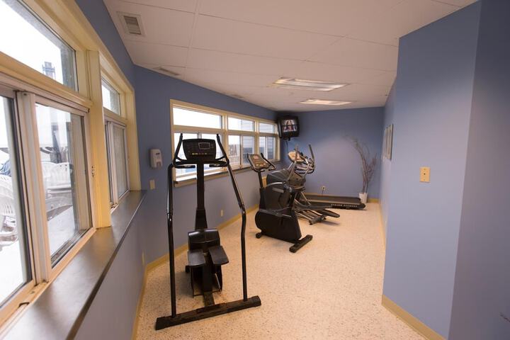 Lakeview Gimli Resort & Conference