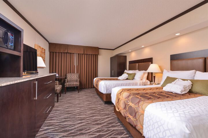Room 9 of 35