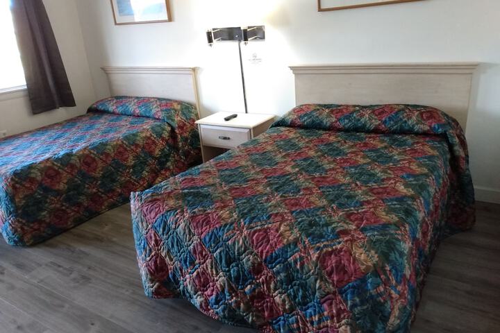Room 32 of 34