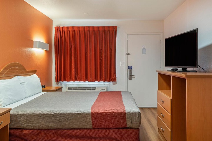 Motel 6 Concord CA