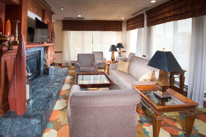 Hotel Interior 32 of 158