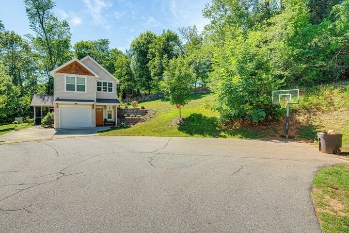 Candler Home w / Porch & Backyard: Near Asheville!