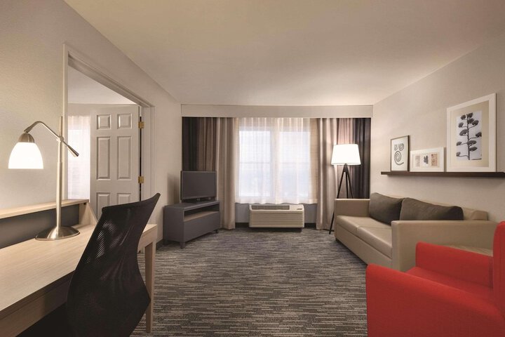 Room 20 of 35