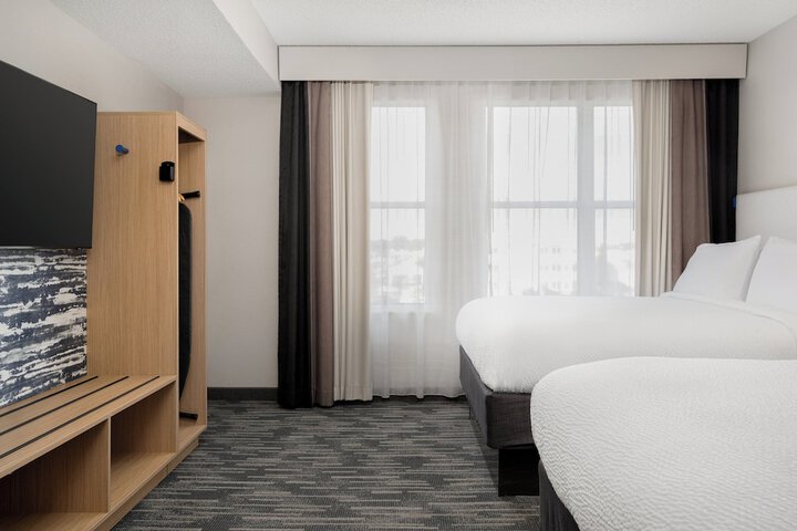 Garner Hotel Evansville East by IHG
