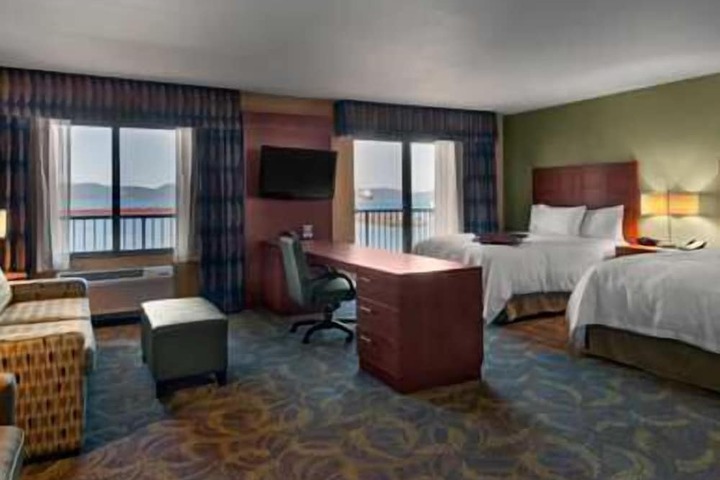 Room 15 of 80