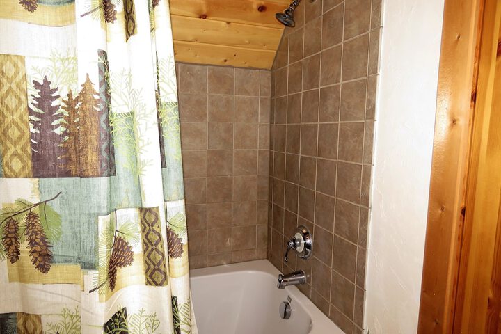 The Hideaway Lodge