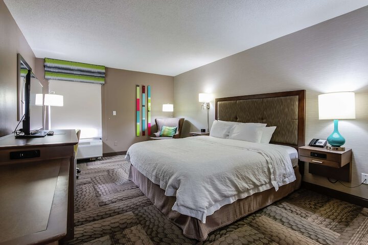Hampton Inn Dickson