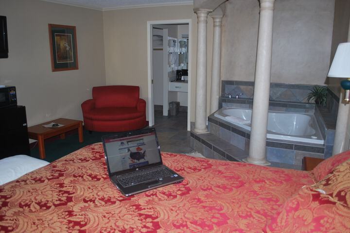 Room 16 of 43