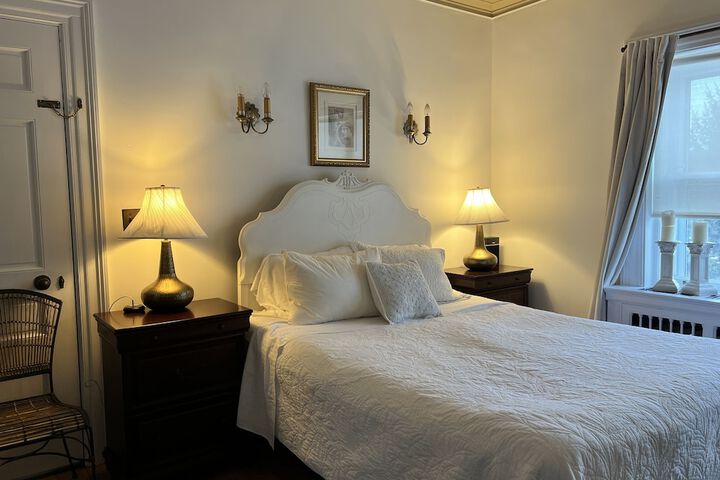 Room 53 of 134