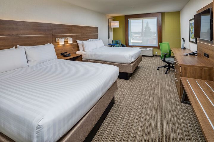 Holiday Inn Express and Suites Modesto by IHG