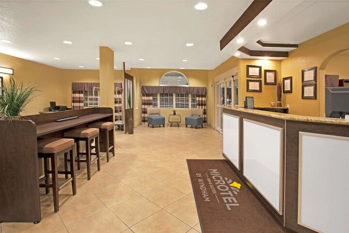 Hotel Interior 4 of 16