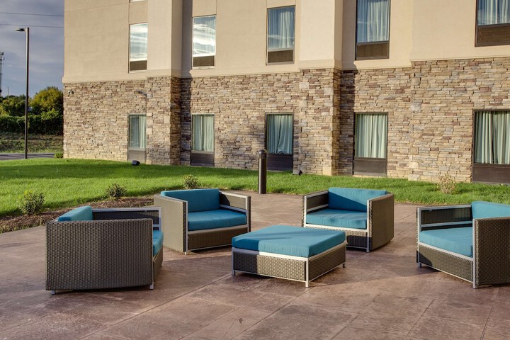 Terrace/Patio 29 of 30