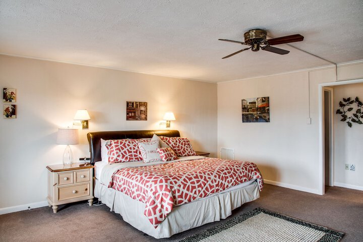 Room 15 of 81