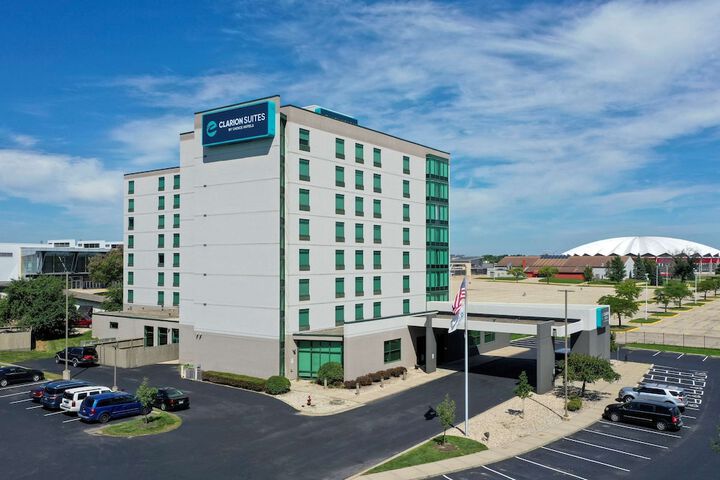 Hotel 6 of 65