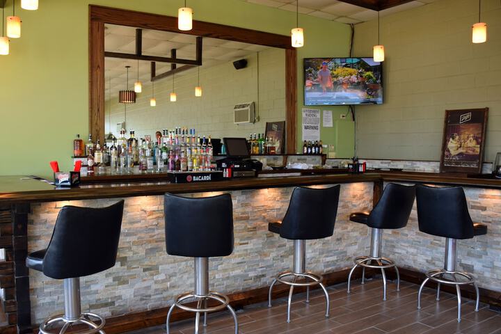 Scottys Lakeside Resort
