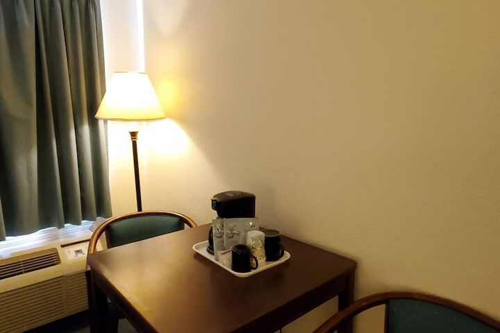 Room 45 of 87