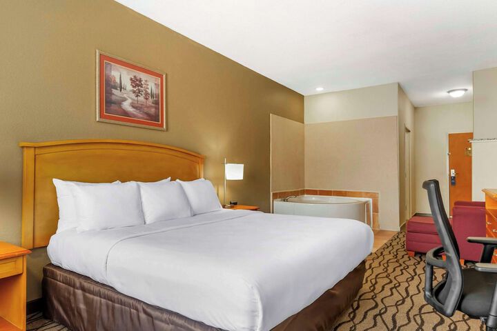 Room 21 of 51