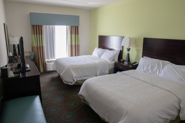 Room 35 of 52
