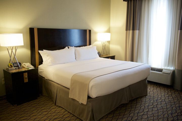 Holiday Inn Effingham by IHG