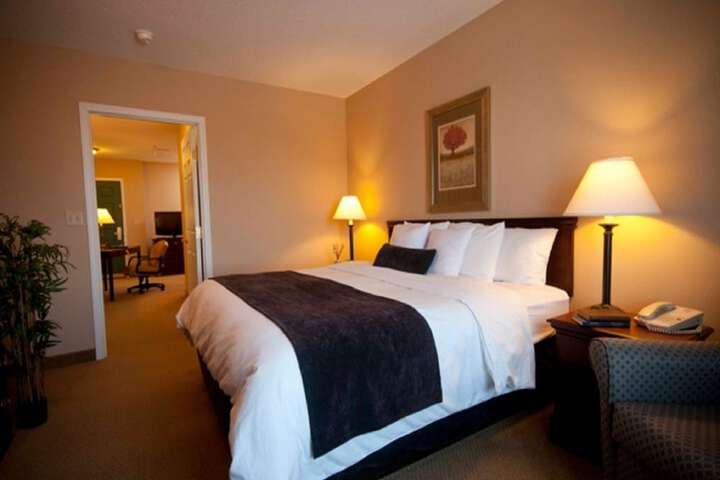 Town & Country Inn and Suites