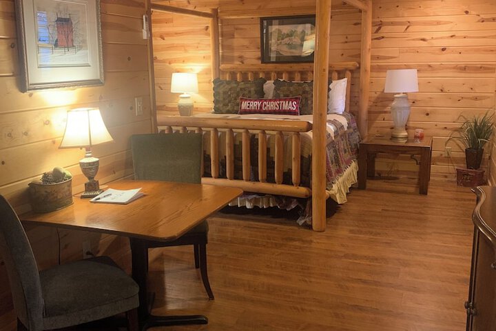 Nacoochee Valley Lodge