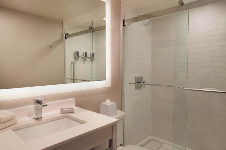Four Points by Sheraton Hamilton - Stoney Creek