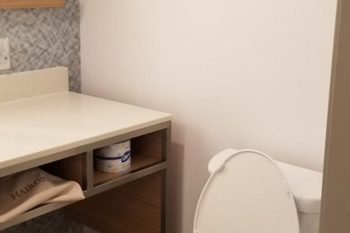 Room 29 of 110