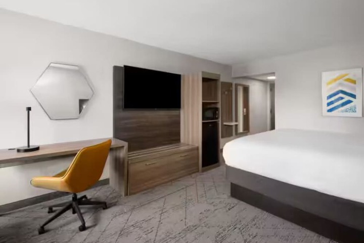 Holiday Inn Express Greenville by IHG
