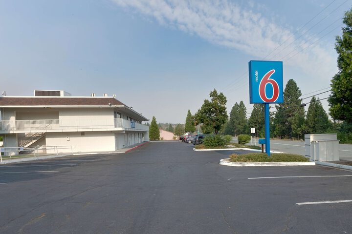 Motel 6 Weed - Mount Shasta