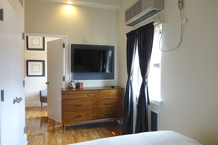 Room 47 of 81