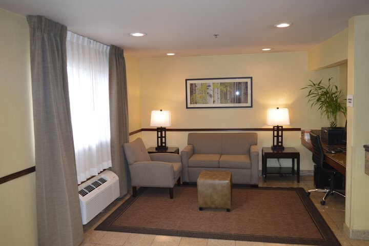 Hotel Interior 11 of 60