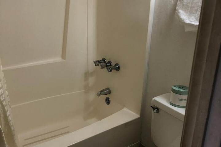 Room 11 of 47