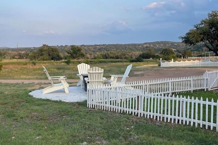 The Alexander at Creek Road