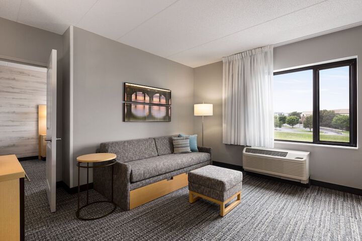 Towneplace Suites by Marriott Harrisburg West / Mechanicsburg