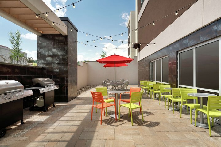 Terrace/Patio 23 of 27