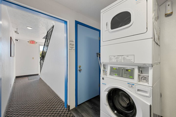 Budget Motel