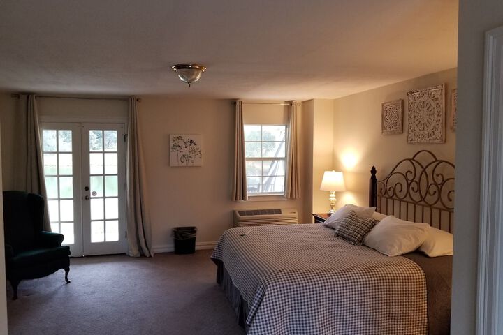 Room 50 of 109