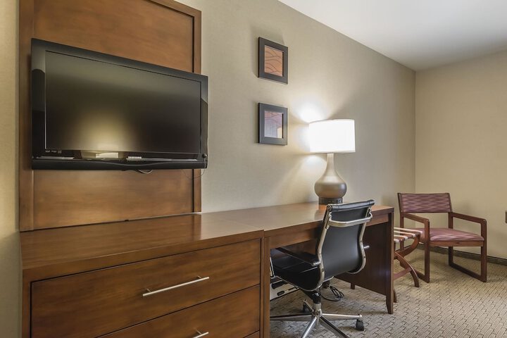 Room 15 of 42